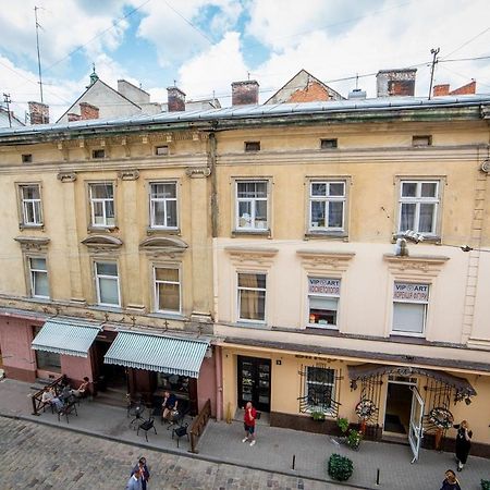 Апартаменти На Площі Ринок З Новим Сучасним Ремонтом Lviv Exterior foto